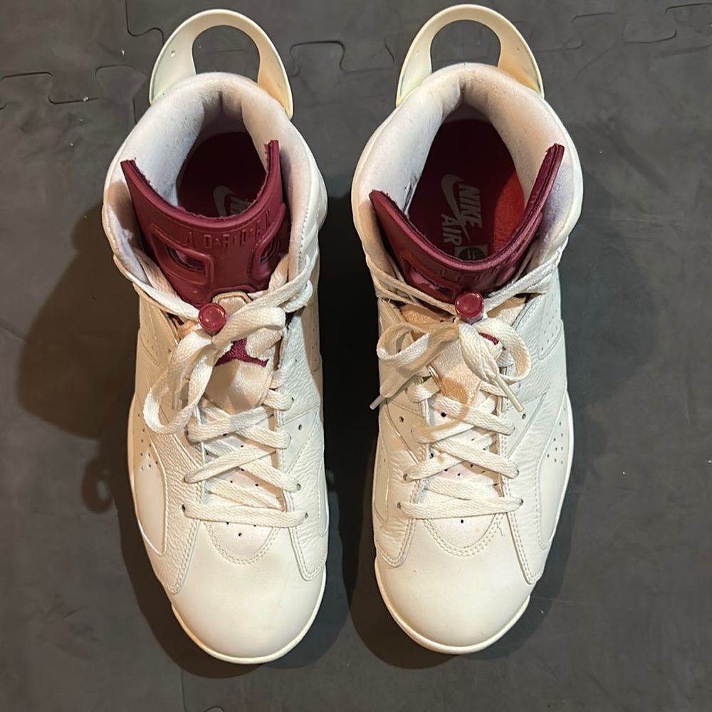 Jordan 6 Maroon - Picture 2 of 7